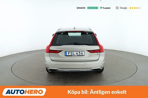 Volvo V90 Cross Country 2018 photo 4