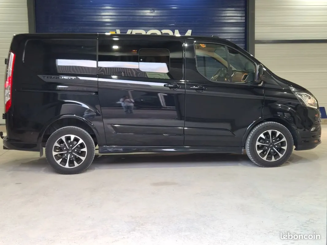 Ford Transit Custom 2023 photo 2