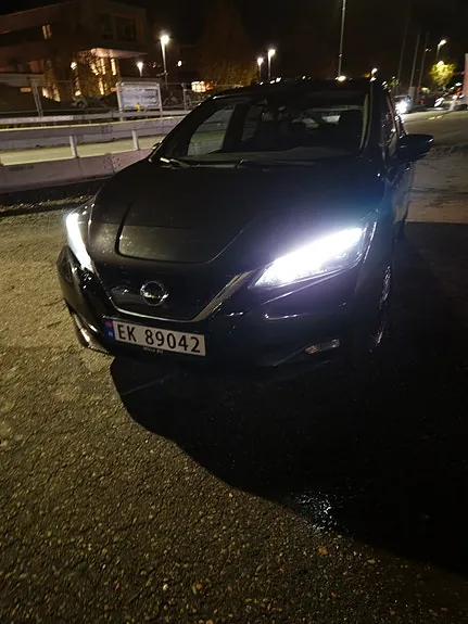 Nissan Leaf 2018 photo 4