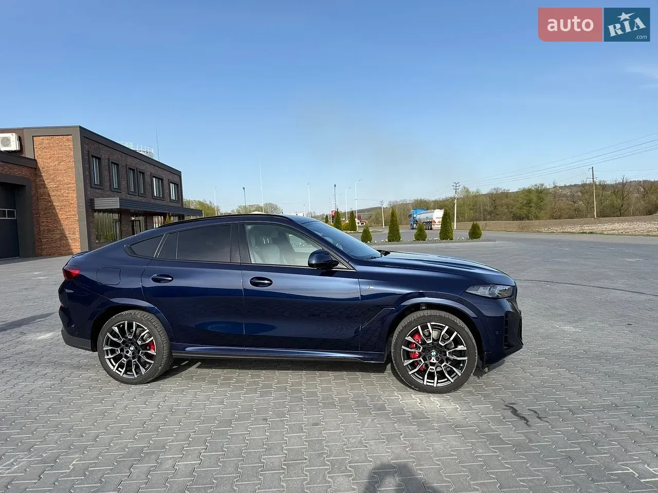 BMW X6 2024 photo 3