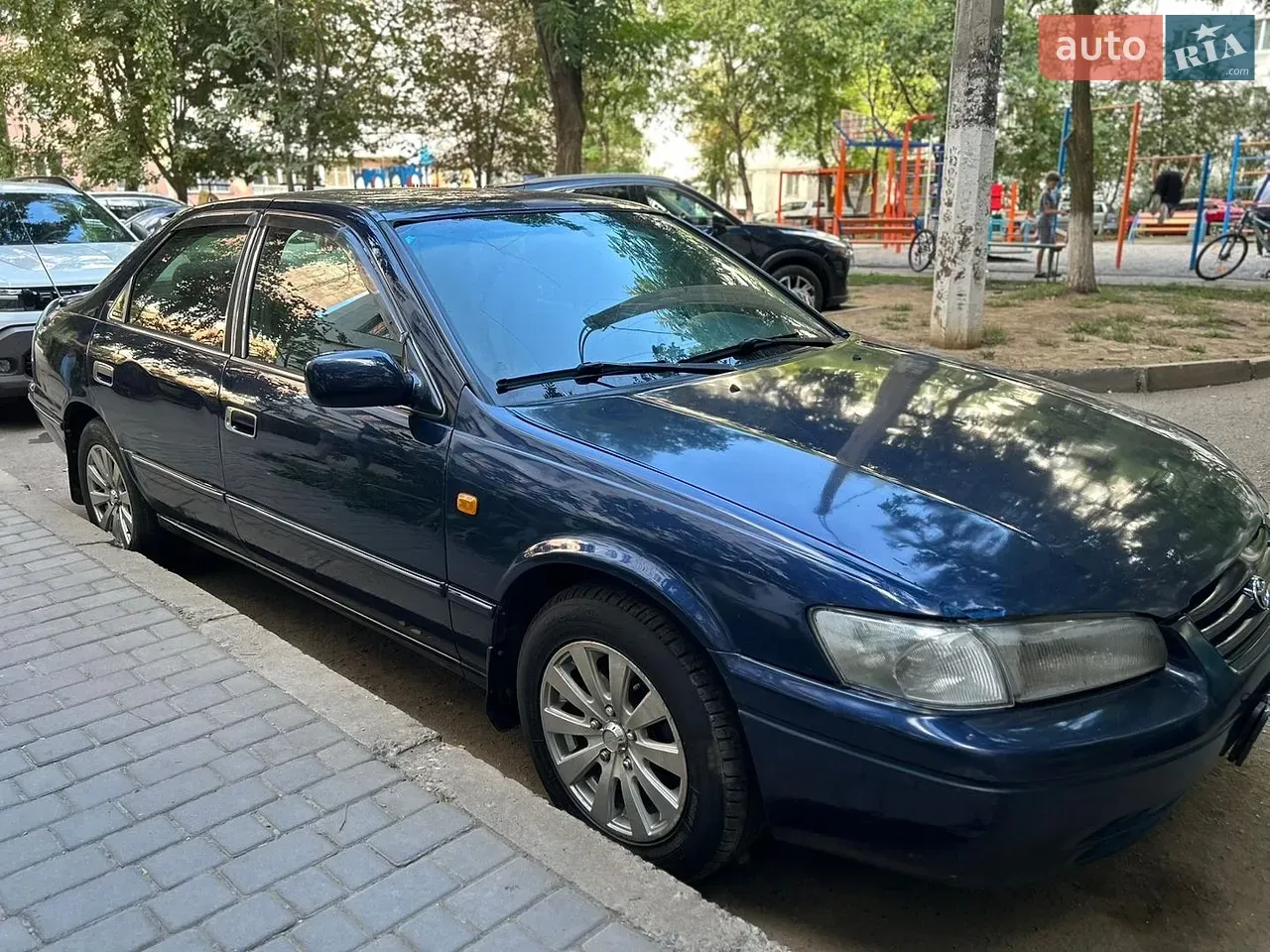 Toyota Camry 1997 photo 2