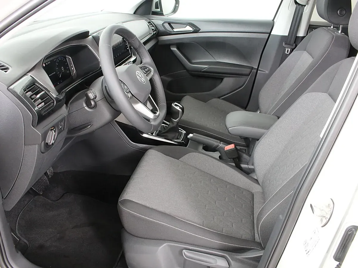 Volkswagen T-Cross 2026 photo 3