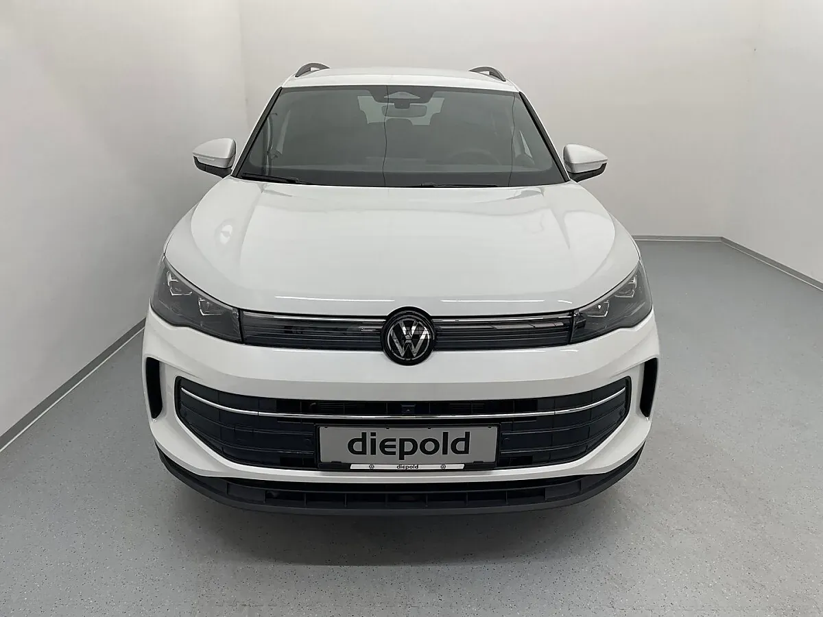Volkswagen Tiguan 2026 photo 2