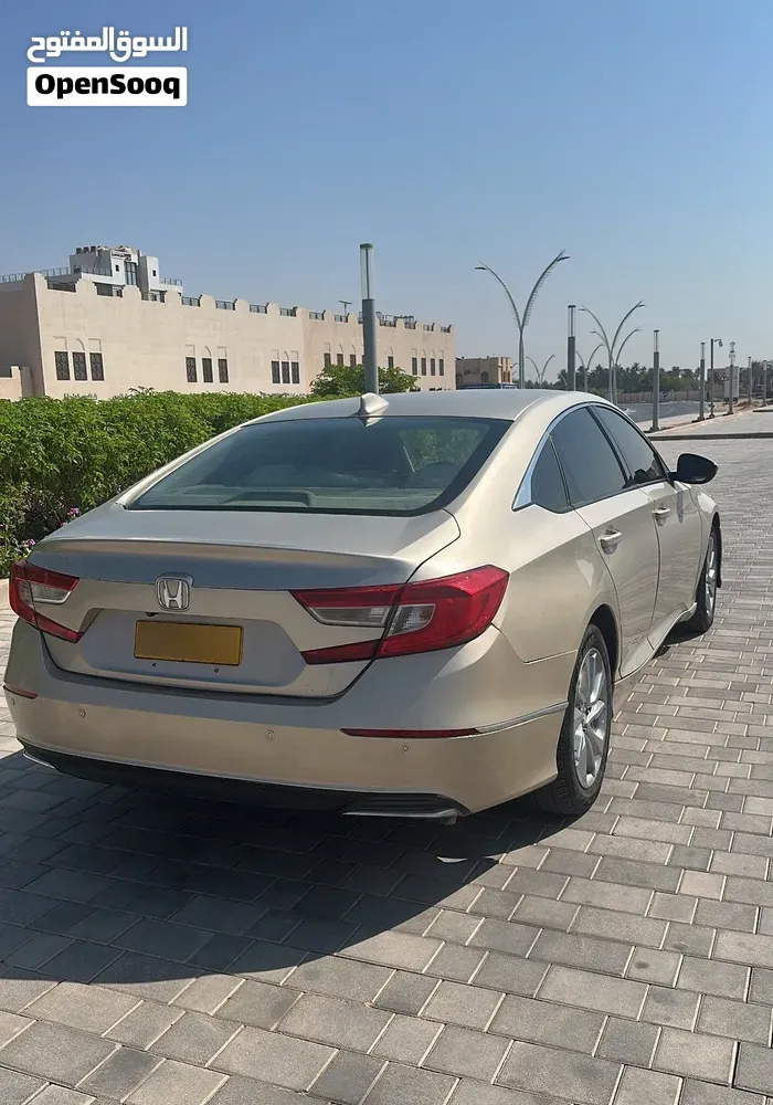 Honda Accord 2019 photo 4