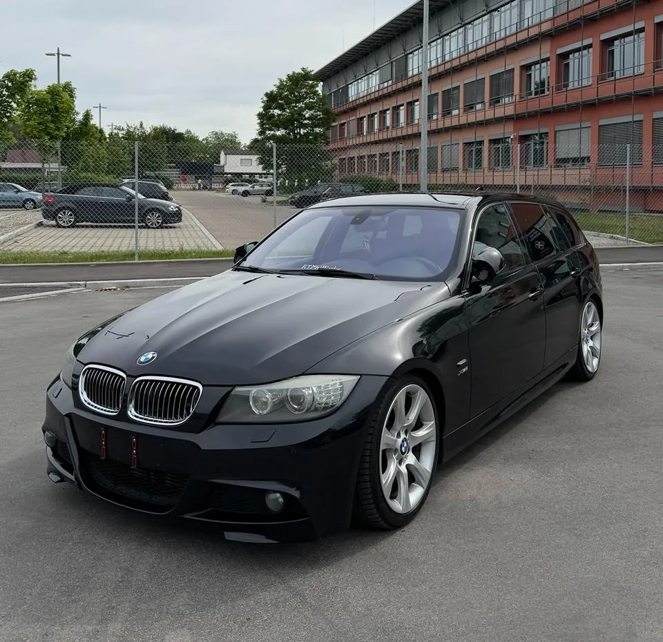 BMW 330Xd