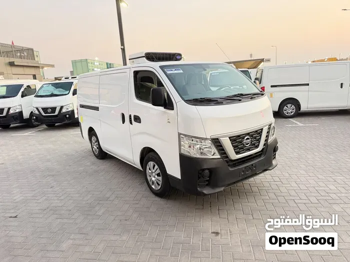 Nissan Urvan 2020 photo 2