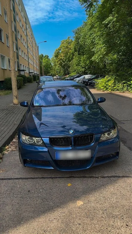 BMW 318I