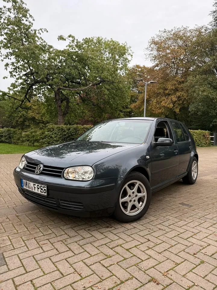 Volkswagen Golf 4
