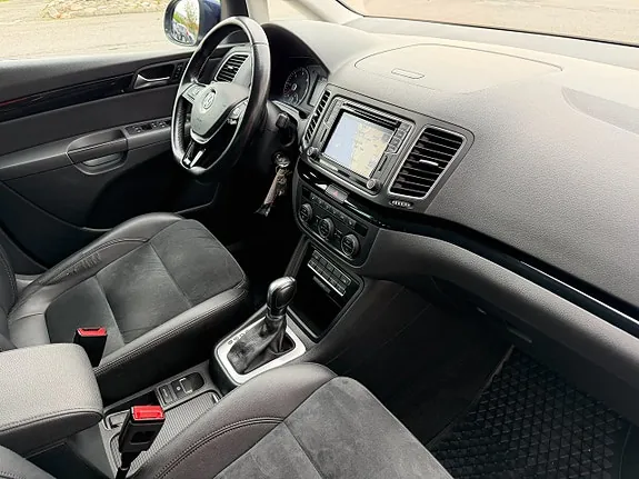 Volkswagen Sharan 2020 photo 2