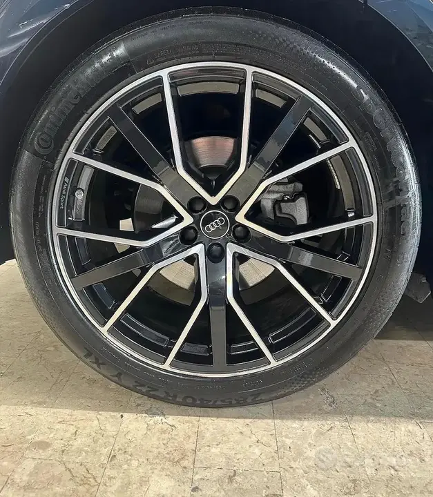 Audi Q8 2025 photo 5