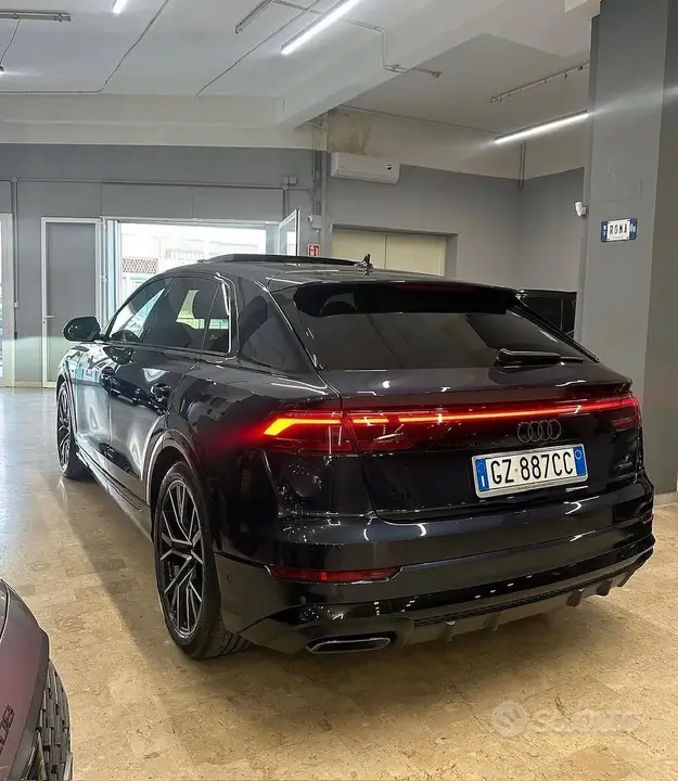 Audi Q8 2025 photo 4