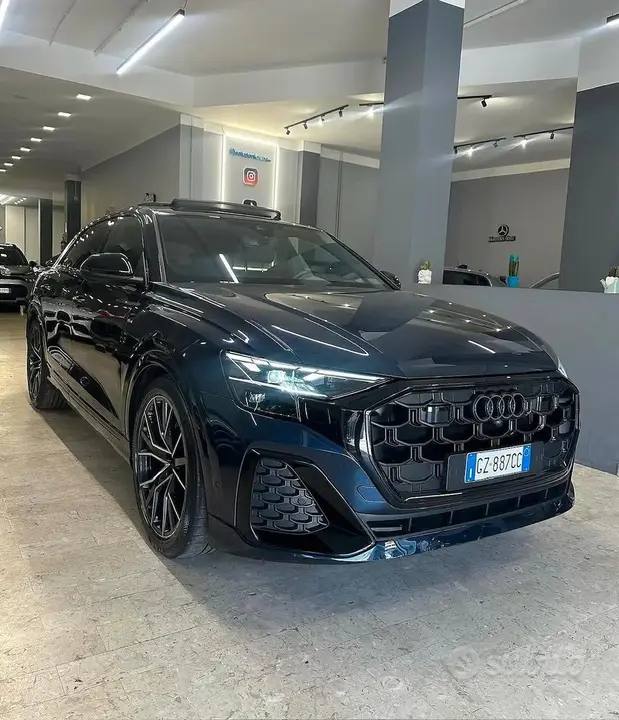 Audi Q8 2025 photo 2