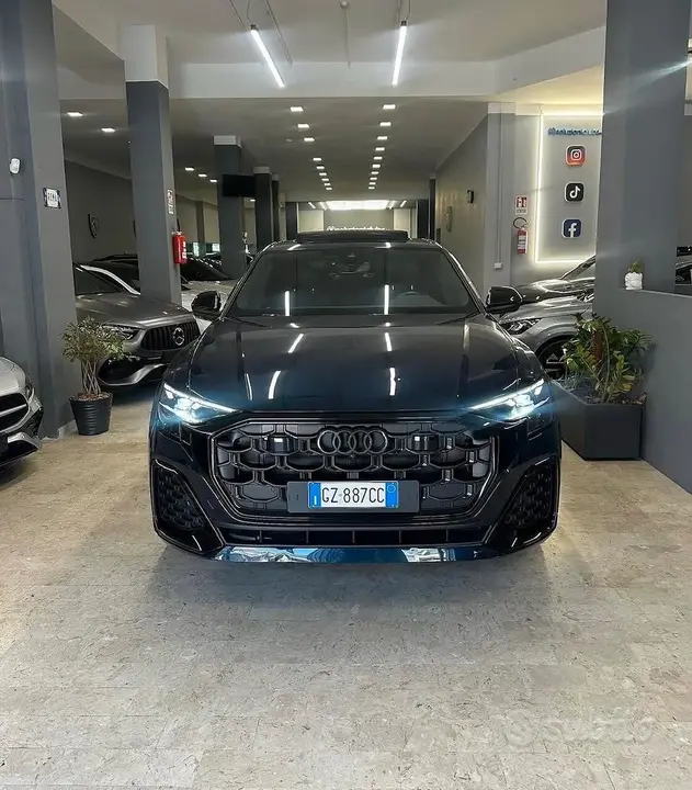 Audi Q8