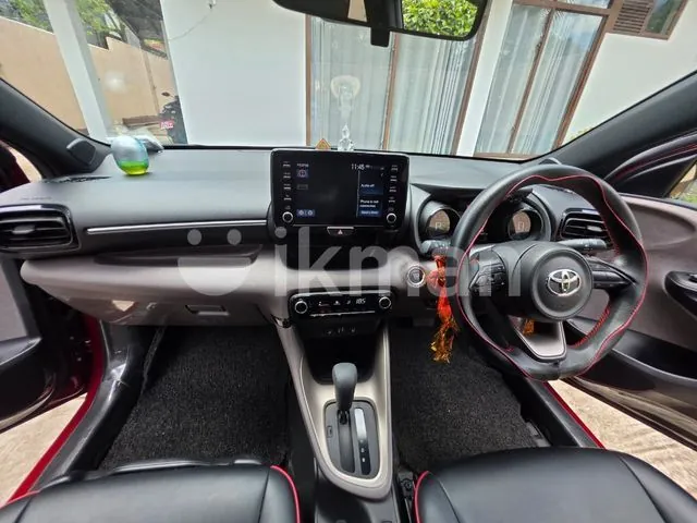 Toyota Yaris 2023 photo 3