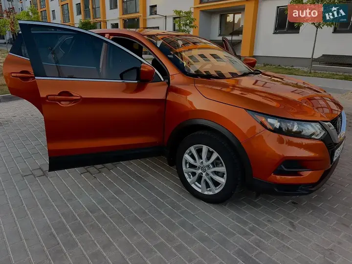 Nissan Rogue Sport 2021 photo 3