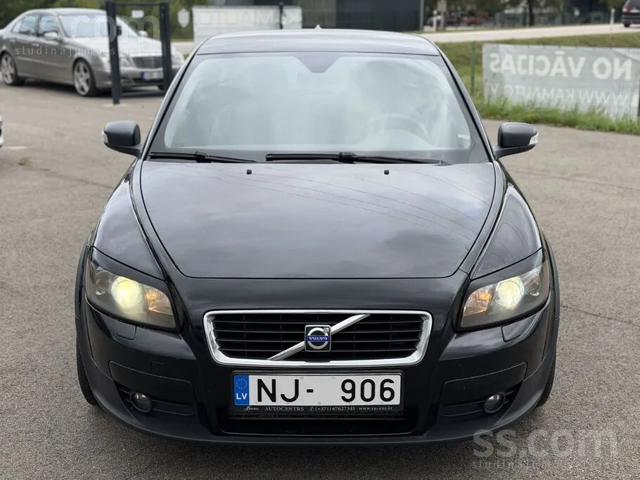Volvo C30 2008 photo 2