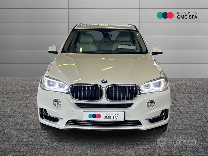 BMW X5 2015 photo 2