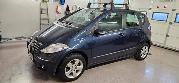 Mercedes-Benz A150 2004 photo 2