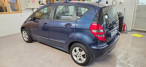 Mercedes-Benz A150 2004 photo 3