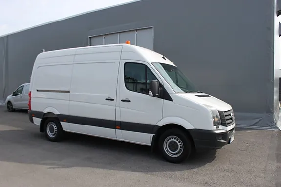 Volkswagen Crafter 35 2012 photo 2