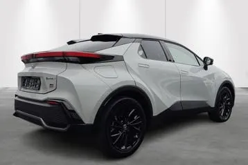 Toyota C-Hr 2025 photo 3