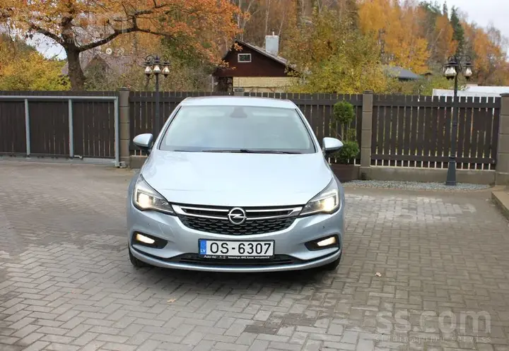 Opel Astra 2019 photo 3