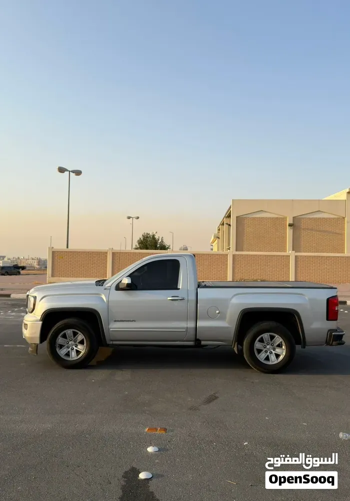 GMC Sierra 2018 photo 3