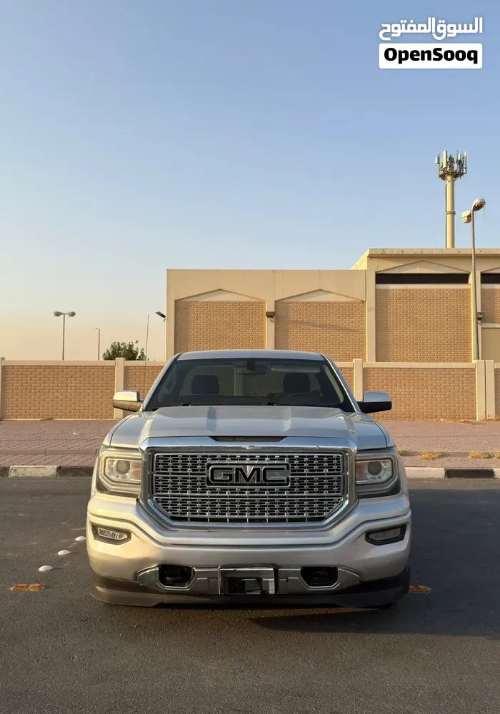 GMC Sierra
