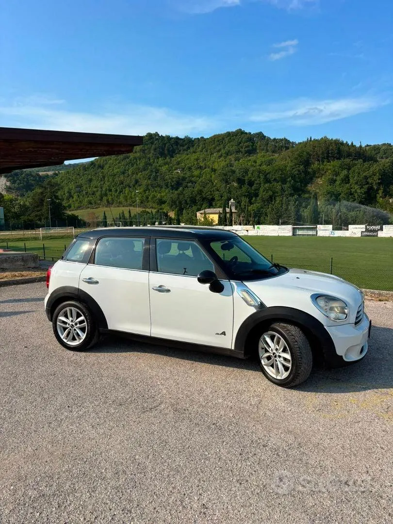 Mini Countryman 2010 photo 2