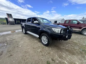 Toyota Hilux 2013 photo 4