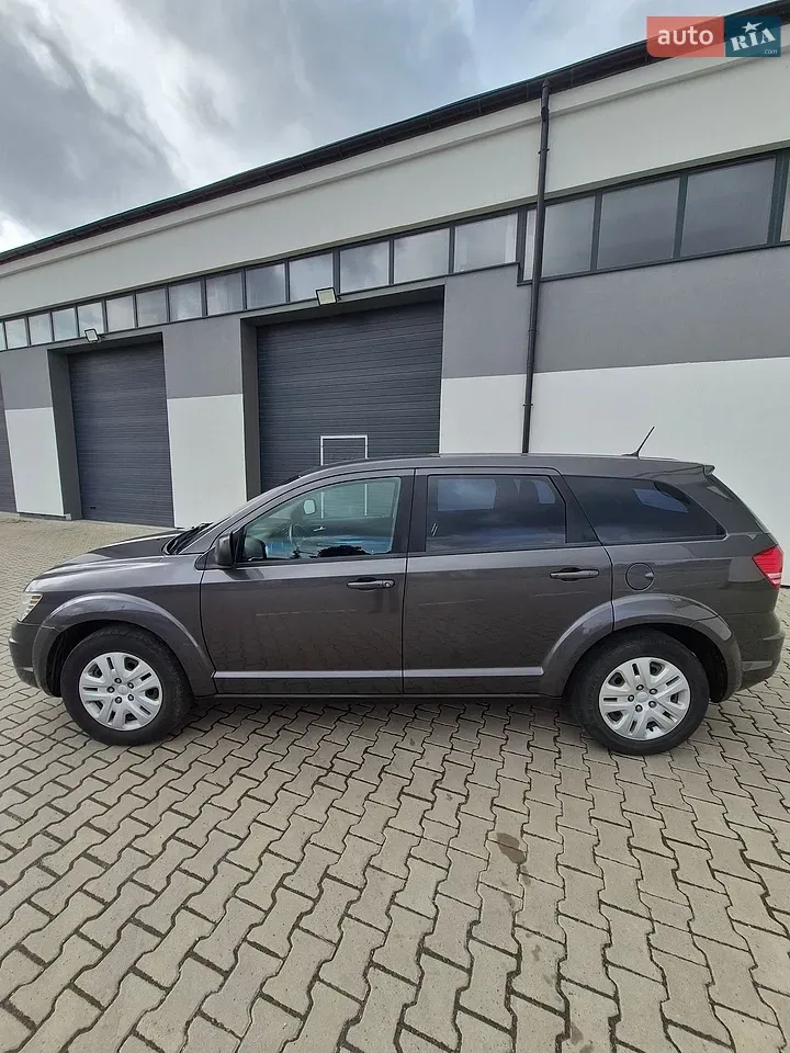 Dodge Journey 2014 photo 2