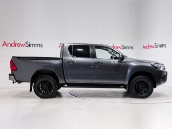 Toyota Hilux 2017 photo 4