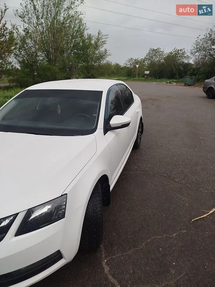 Skoda Octavia 2017 photo 3