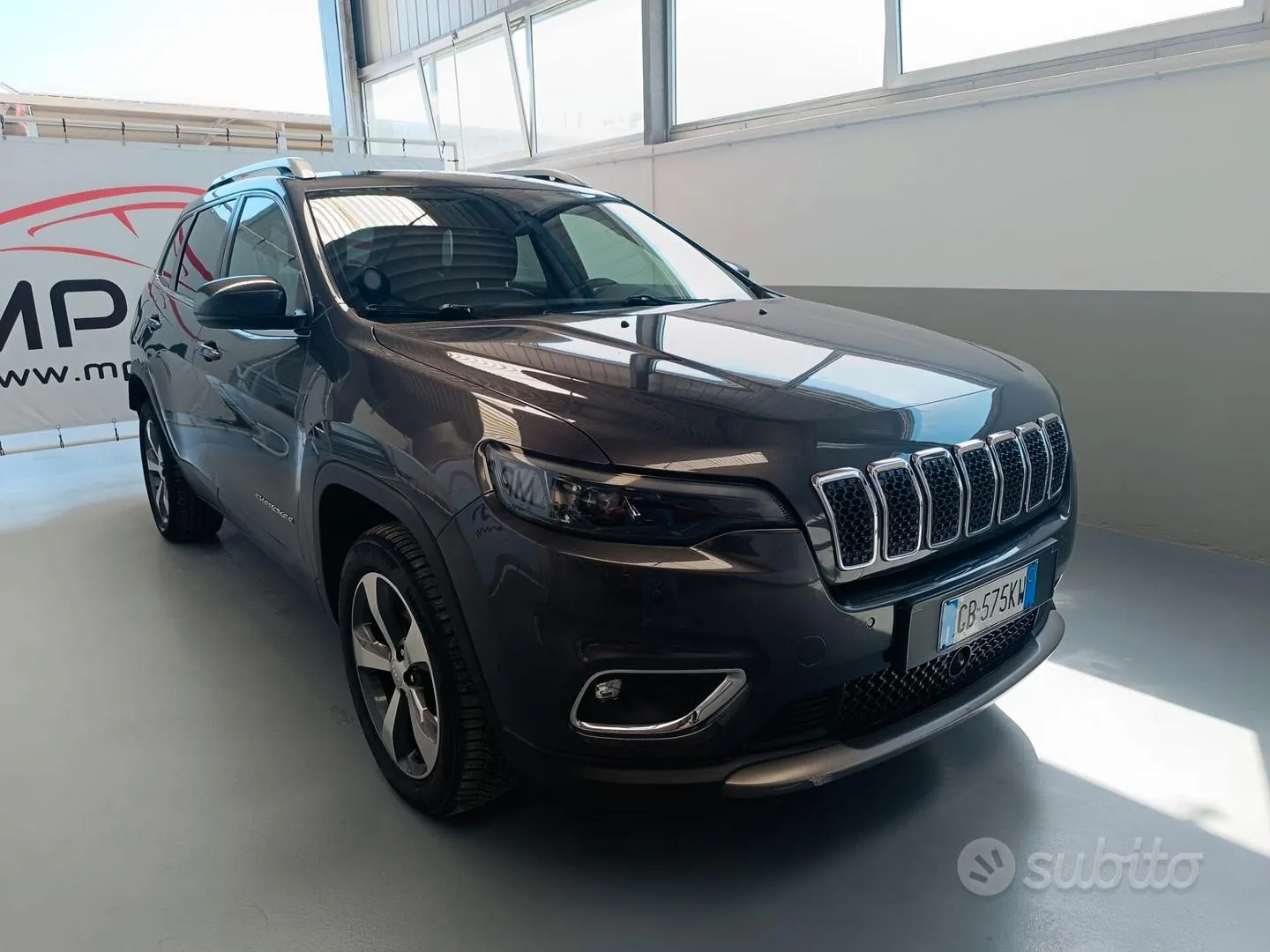 Jeep Cherokee 2020 photo 2