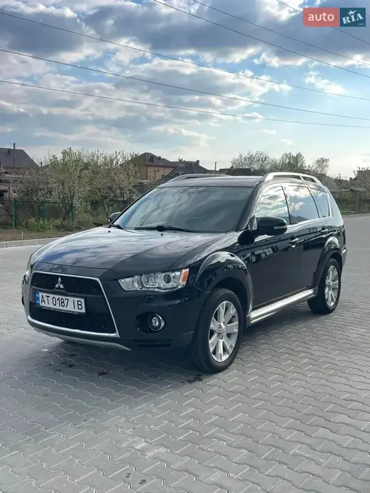 Mitsubishi Outlander 2010 photo 3
