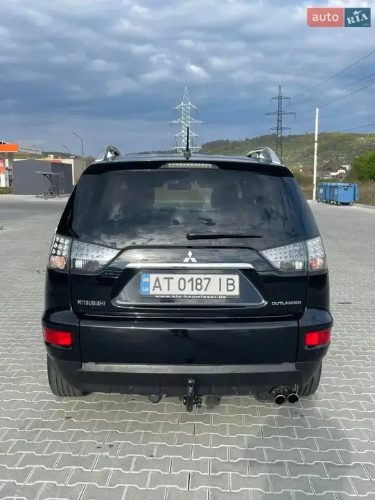 Mitsubishi Outlander 2010 photo 5