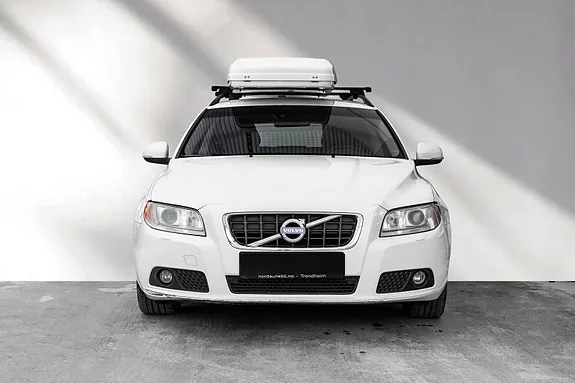 Volvo V70 2013 photo 3