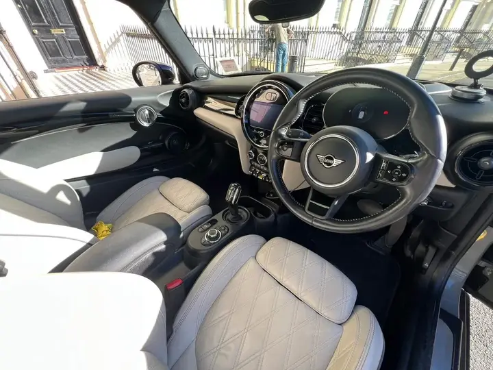 Mini Cooper Se 2021 photo 3