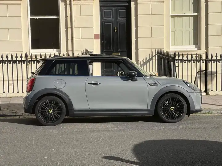 Mini Cooper Se 2021 photo 4