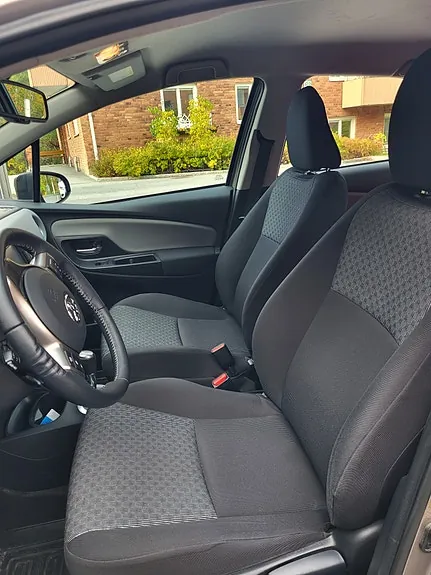 Toyota Yaris 2014 photo 4