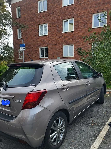 Toyota Yaris 2014 photo 3