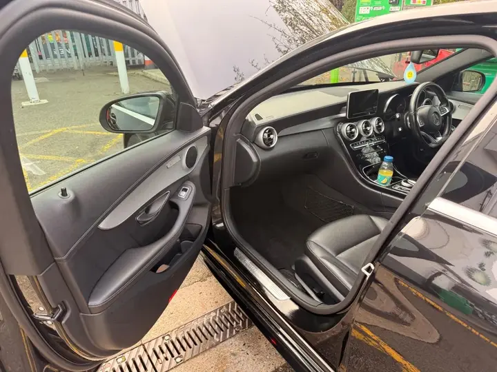 Mercedes-Benz C-Class 2014 photo 4