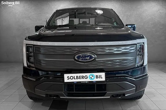 Ford F-150 2023 photo 2