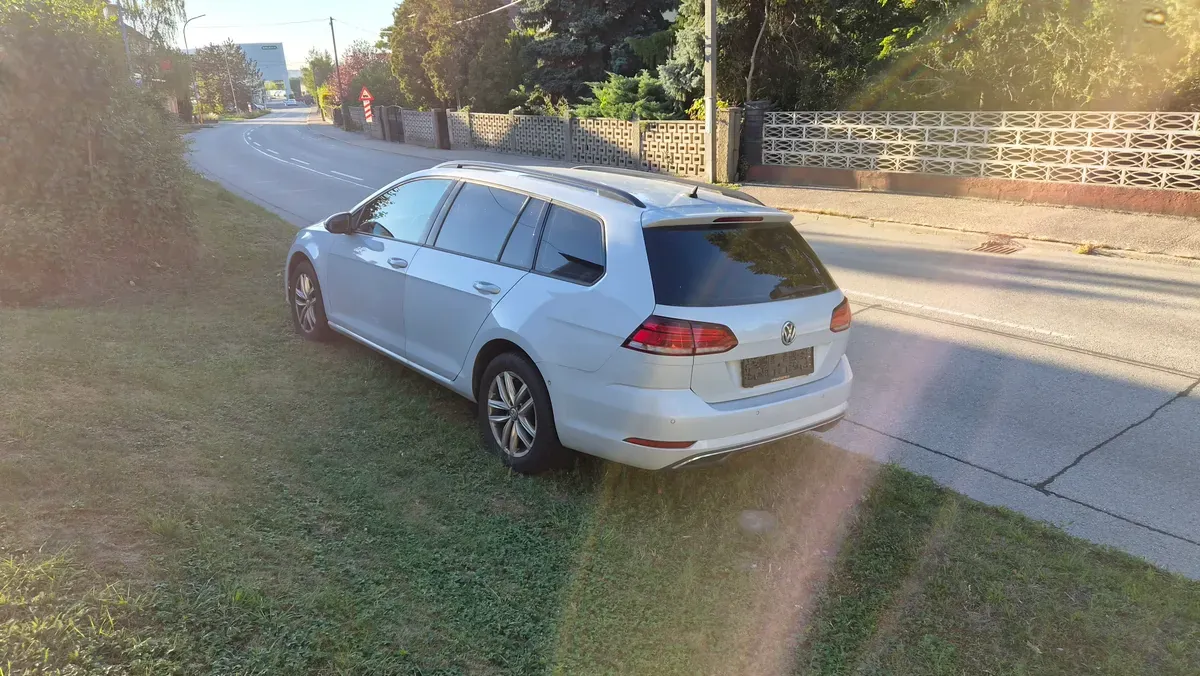 Volkswagen Golf 2018 photo 3