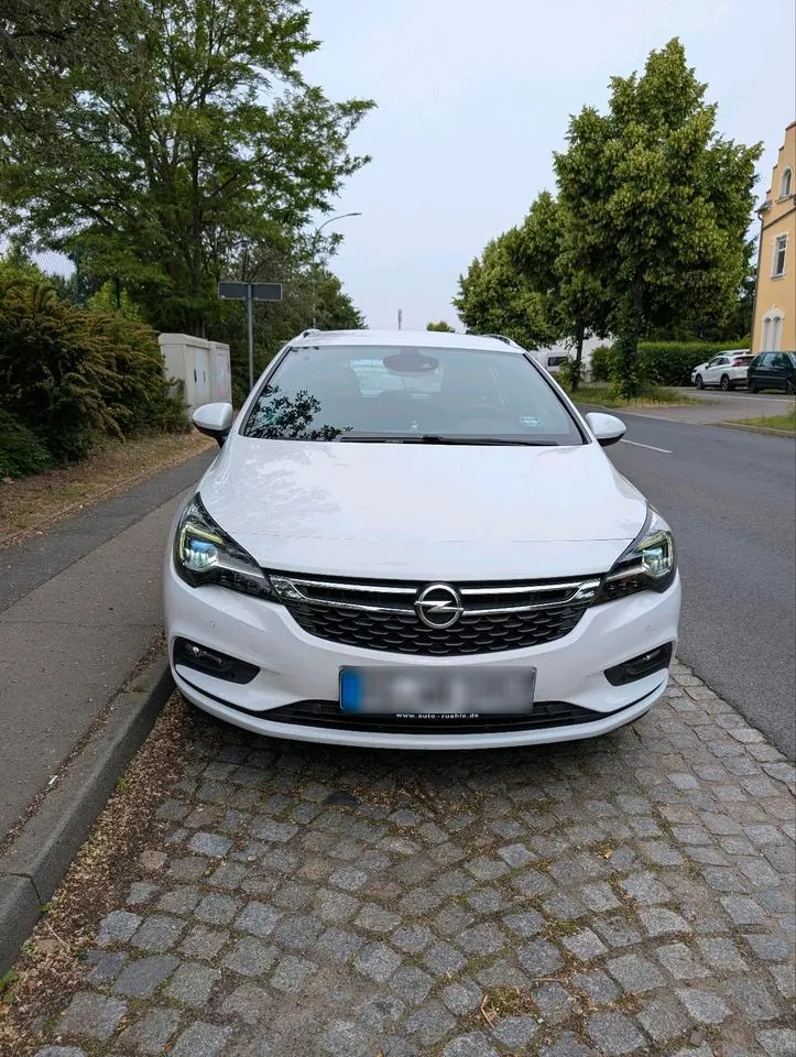 Opel Astra K