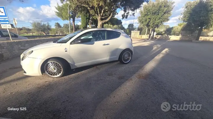 Alfa Romeo Mito 2010 photo 4