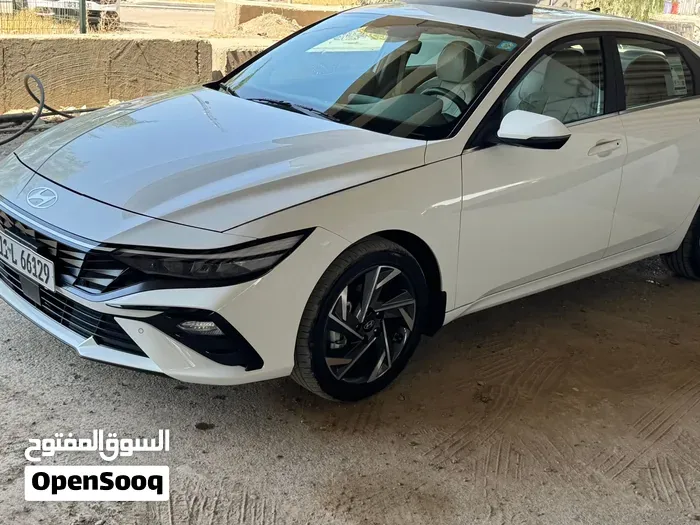 Hyundai Elantra 2024 photo 4
