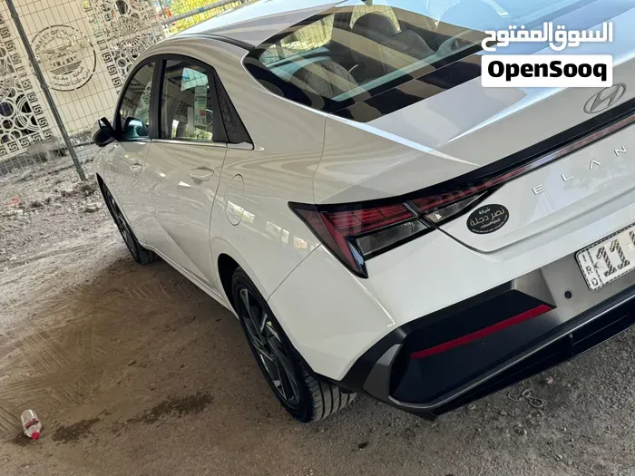 Hyundai Elantra 2024 photo 2