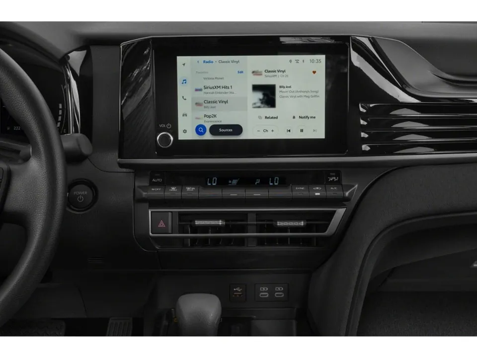 Toyota Camry 2025 photo 4