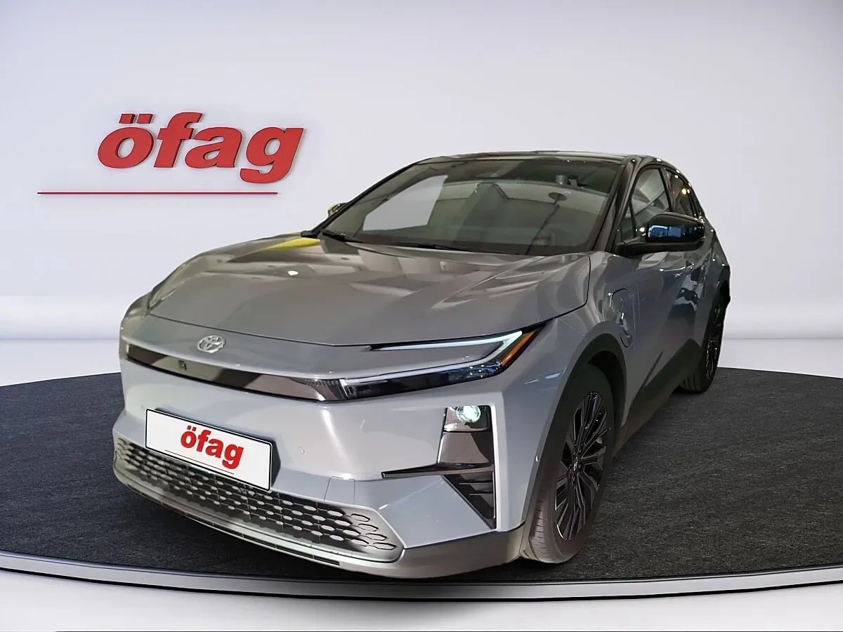Toyota C-Hr photo 3